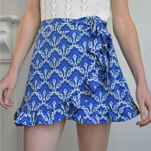 Zara Blue and White Patterned Wrap Front Side Tie Ruffle Skort Size Medium
